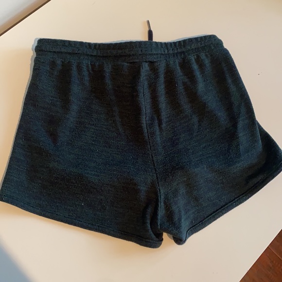 Wilfred free shorts - Picture 3 of 3